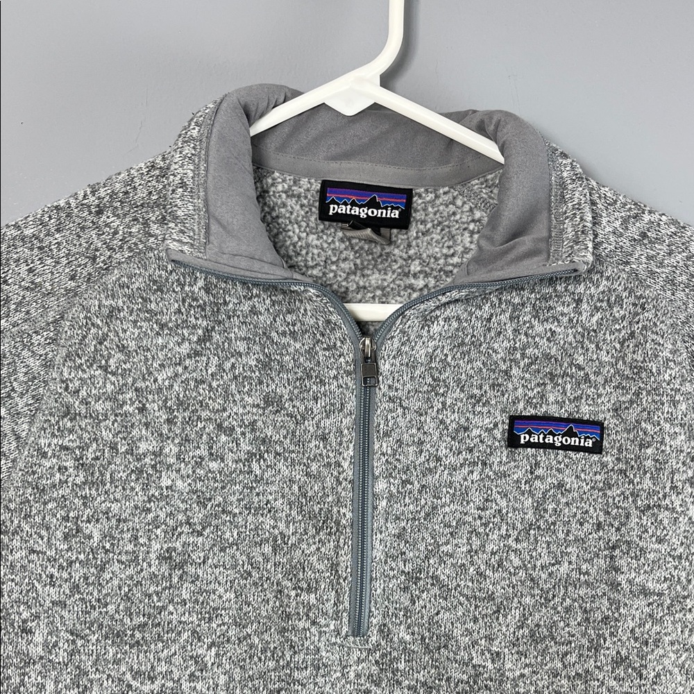 Patagonia Women's Gray V-Neck Sweater - Picture 3 of 9